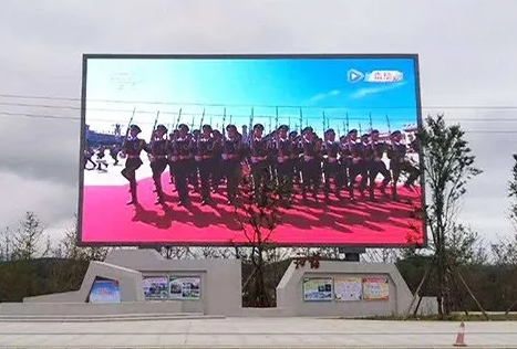 户外LED柔性显示屏配电注意事项